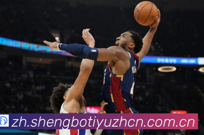 迈克特拉乌特生涯高光瞬间与传奇成就成长观察:最新赛事动态与深度分析 迈克特拉乌特生涯高光瞬间与传奇成就成长观察:最新赛事动态与深度分析