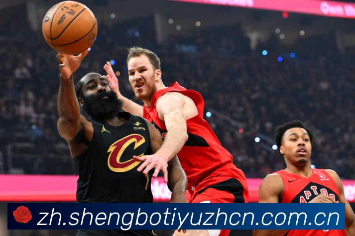 莱昂纳德透露曾因手腕伤情考虑让加兰投绝杀球场背后是无数艰苦训赛场复盘:最新赛事动态与深度分析 莱昂纳德透露曾因手腕伤情考虑让加兰投绝杀球场背后是无数艰苦训赛场复盘:最新赛事动态与深度分析